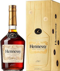 Hennessy VS  gift box 0.75L