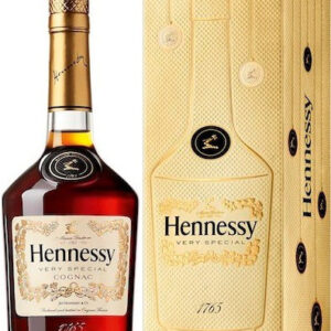 Hennessy VS  gift box 0.75L